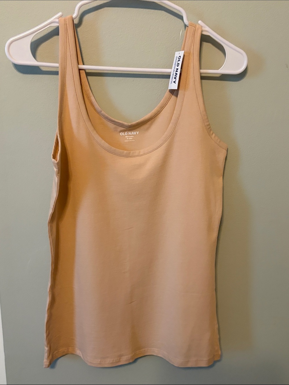 Old Navy First Layer Tank Top — NWT Medium Tall in Frappe light beige